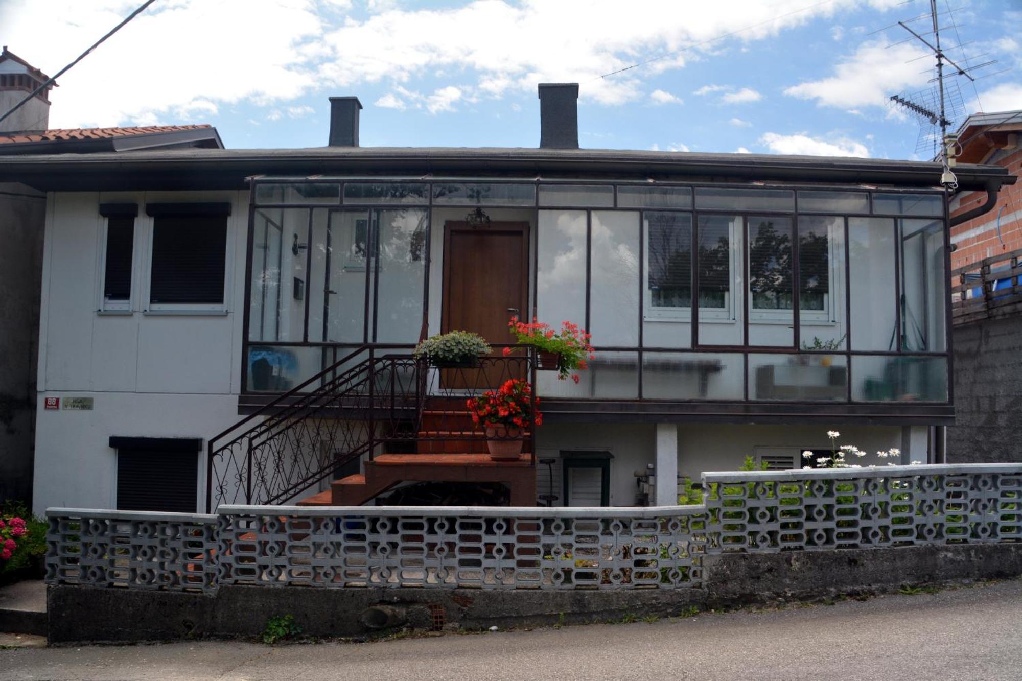 Hisa V Travniku Villa Smartno Bagian luar foto